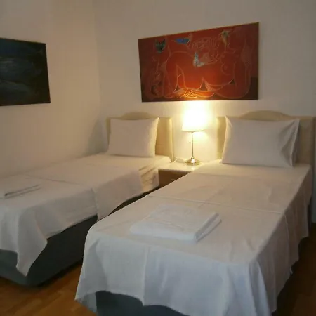 Daire Vista Suites *